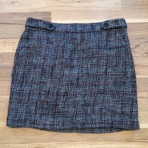LOFT Ann Taylor Mini Tweed Skirt w/ Button Detail & Pockets Gray/Red Women’s 6P
